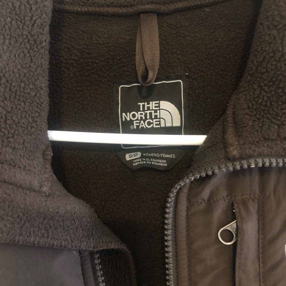 Northface winter jacket - Picture 4 of 4